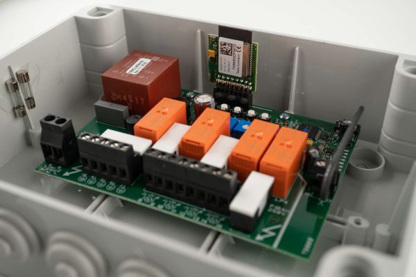Wise Box V4 with Direct Timer, Kit includes Keypad & Key Fob 4 Channel, 5 Amps / Circuit - Image 3